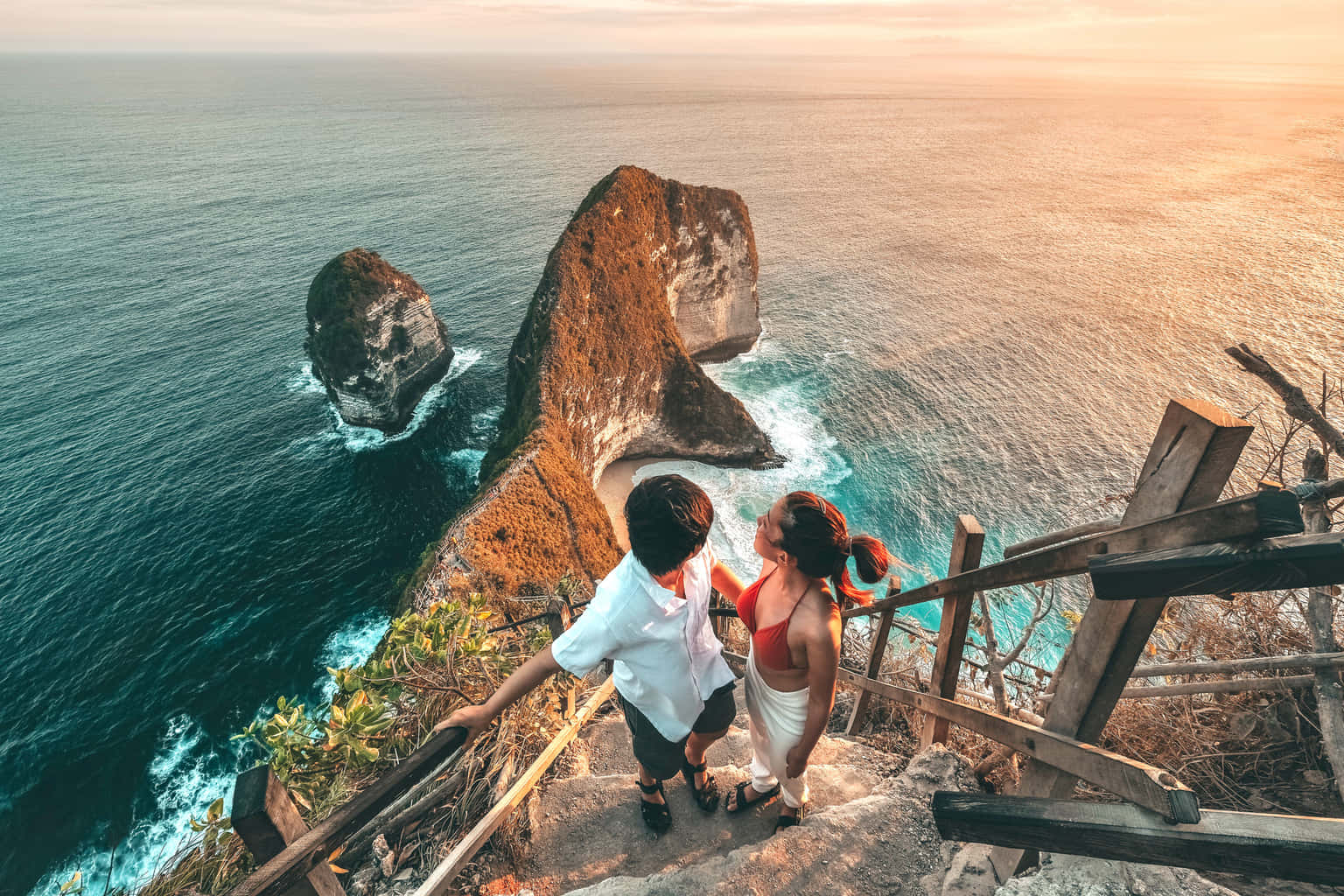 Celebrate Love in Bali | Free Vintage Car Tour & Photoshoot