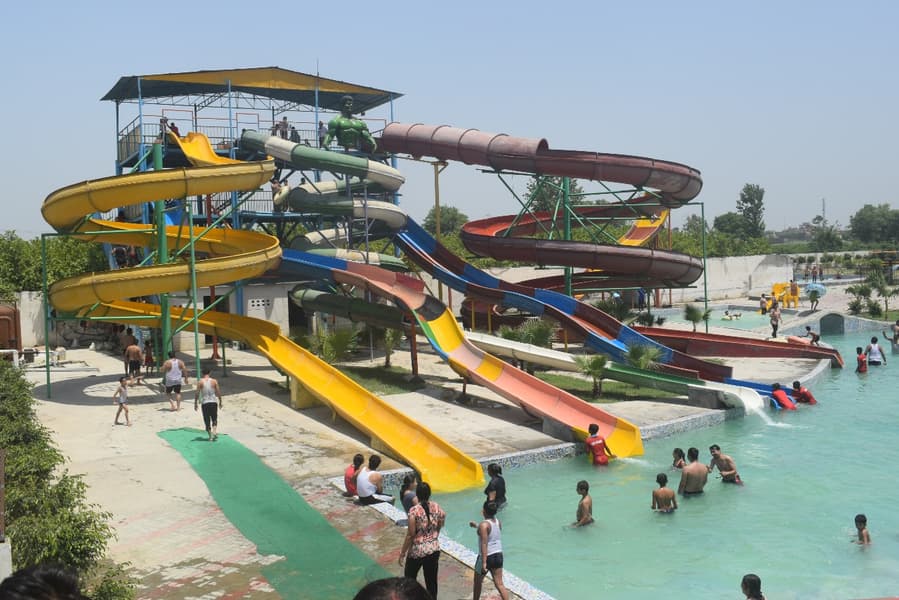 Dreamland Water Park Karnal Image