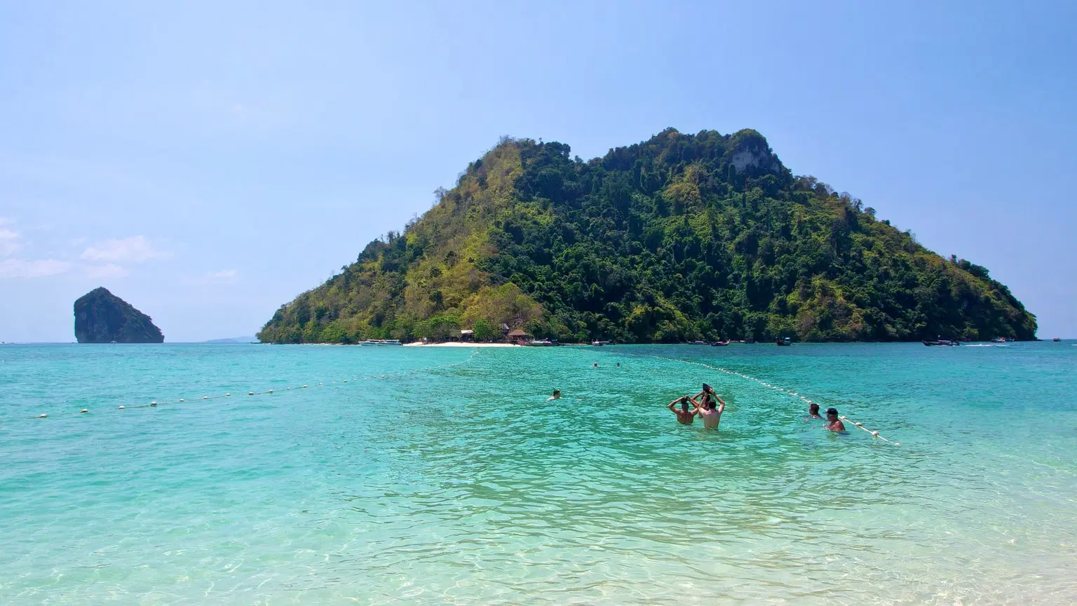 Tup Island