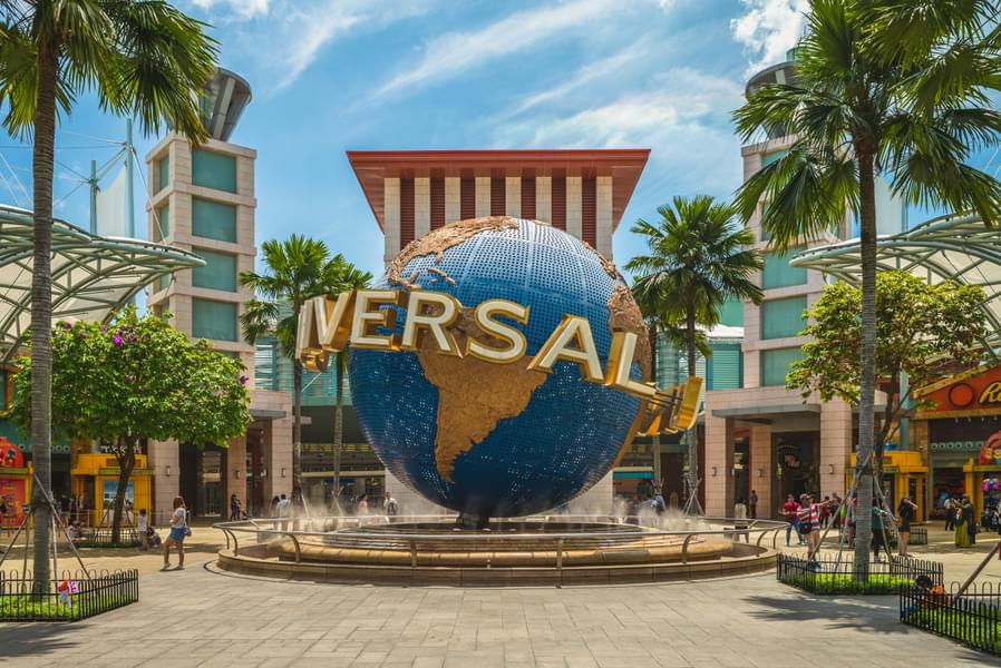 Universal Studios Singapore Entry Ticket with Private Transfers Image