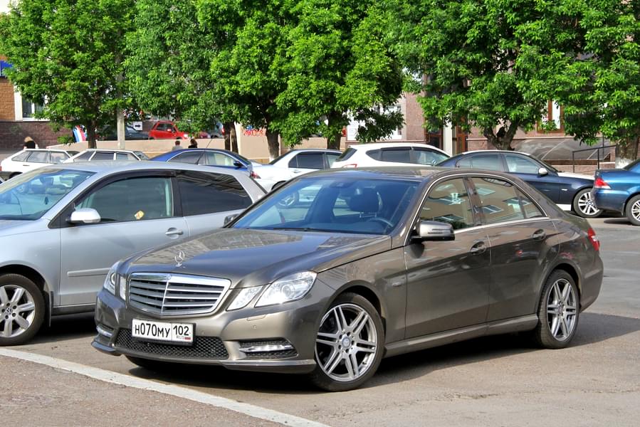 Merc E200 for group of 3