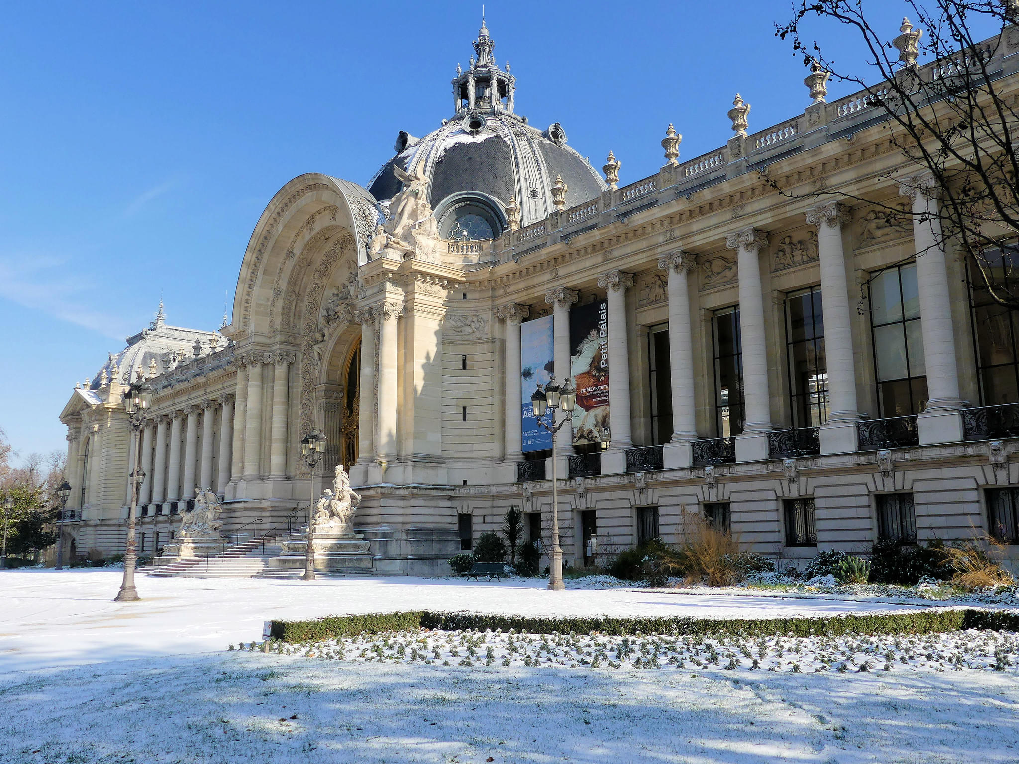 Petit Palais Paris Overview