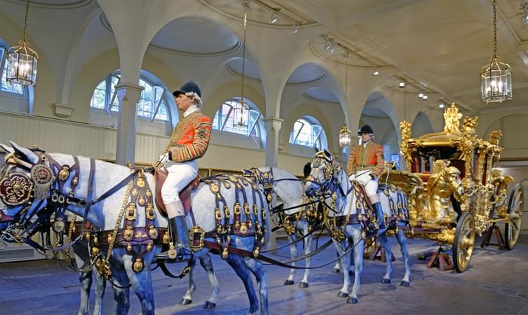 top 20 london tourist attractions Royal Mews Buckingham Palace