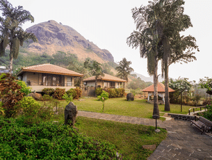 Get yourself a luxury stay at the Malhar Machi Resort