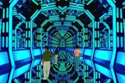 Ripley’s Infinity Maze