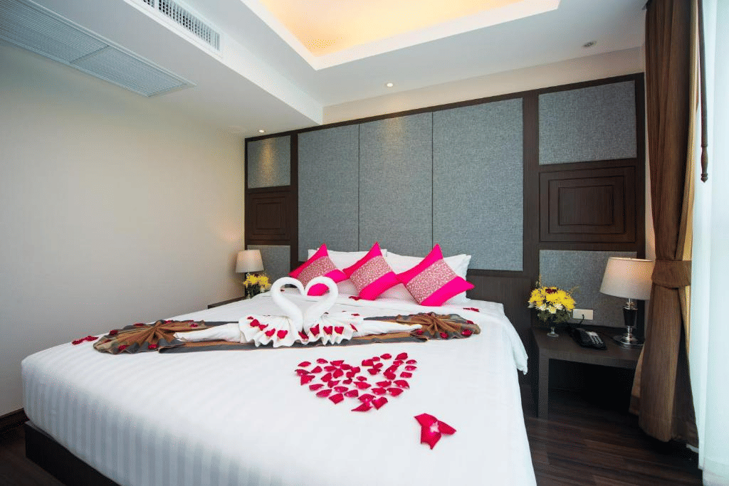 Tetris Hotel, Krabi