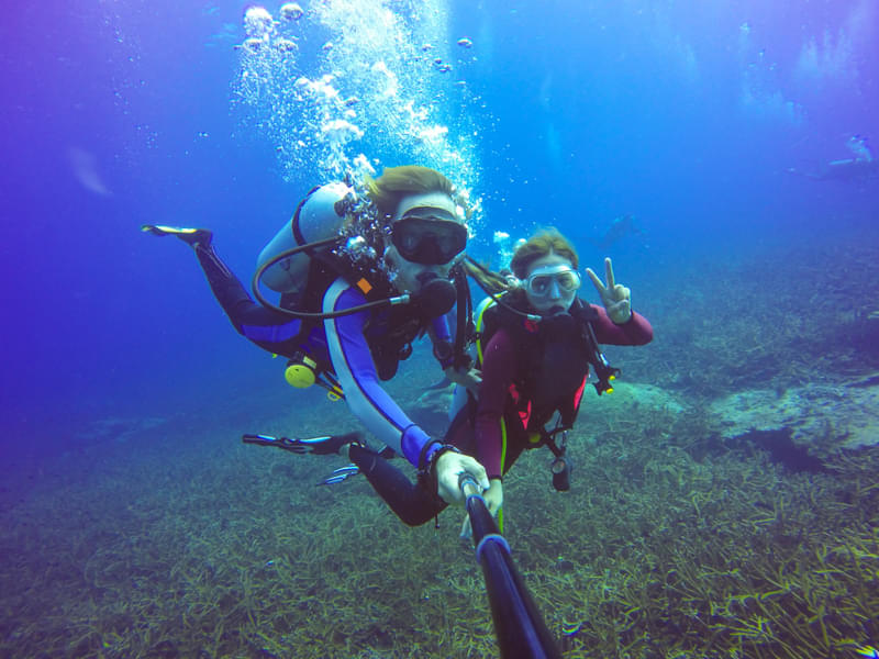 Scuba Diving in Galle Image