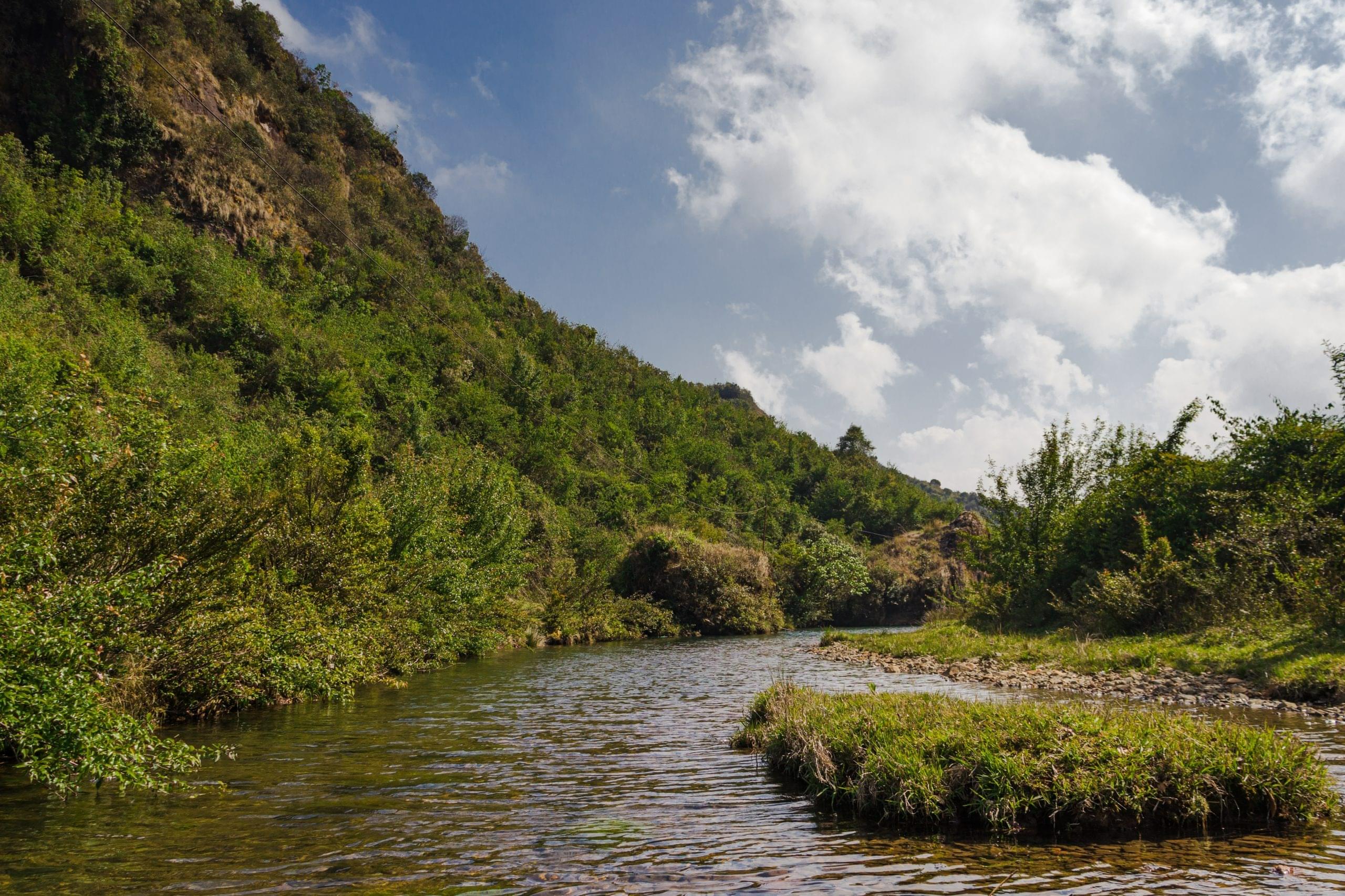 Enjoy Panoramic Views of the Tawi River