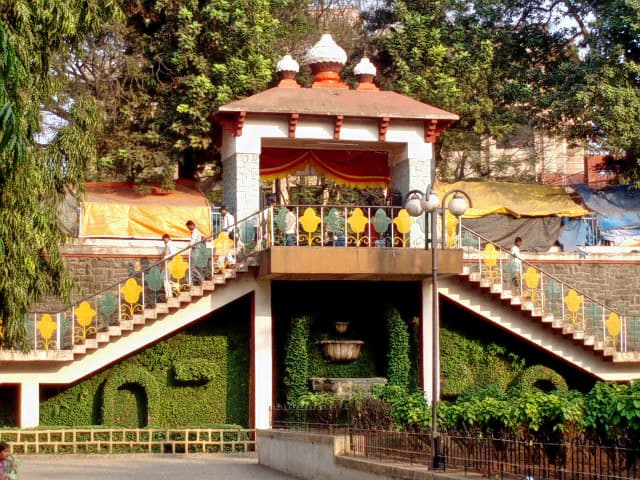 Pune Darshan Bus Image