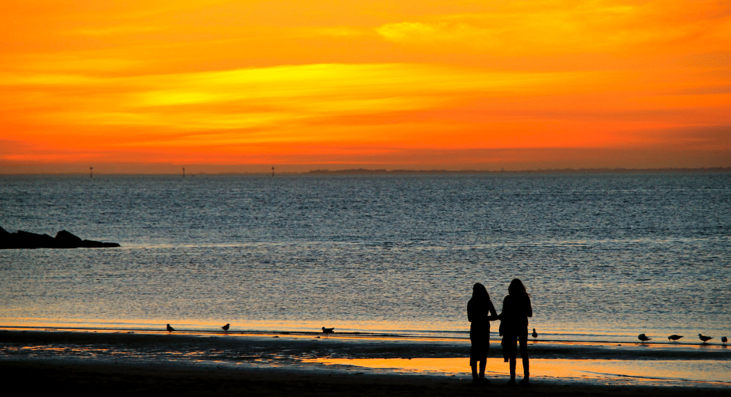 Enjoy Sunset At St Kilda