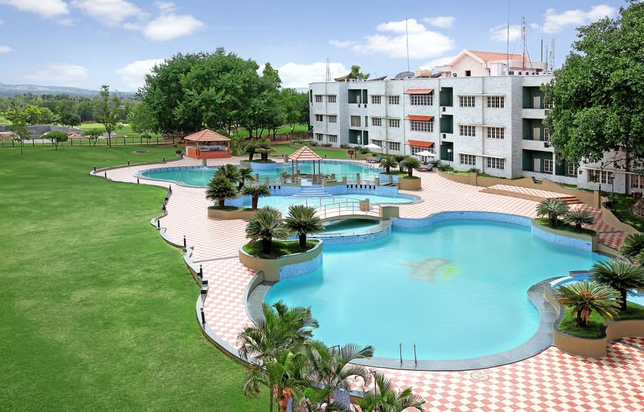 Eagleton The Golf Resort Day Out Image