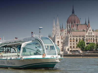 Go on a daytime sightseeing boat cruise in Budapest