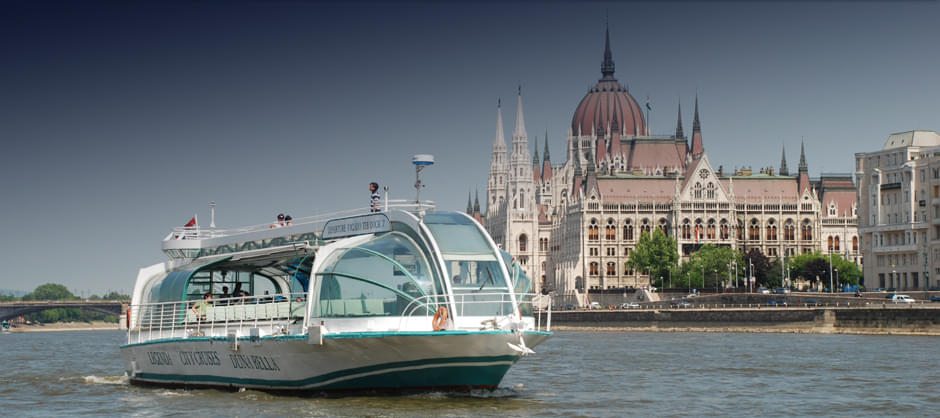 Go on a daytime sightseeing boat cruise in Budapest