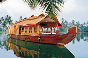Kuttanad Houseboat Tour