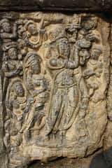 Observe Gandhara-inspired art and carvings
