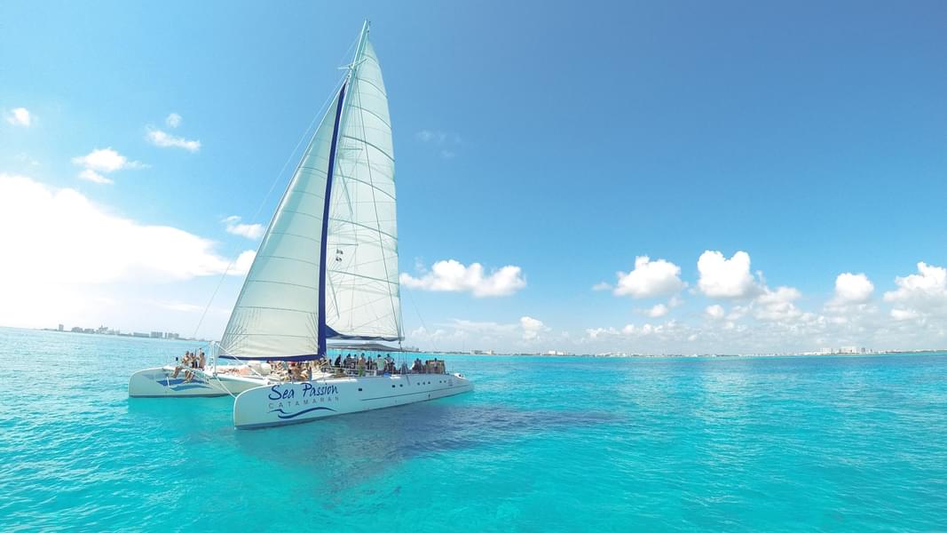 Sailing Experience To Isla Mujeres In A Catamaran With Open Bar