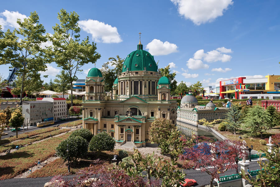 Witness the beautiful miniature of Berlin Cathedral at MINILAND