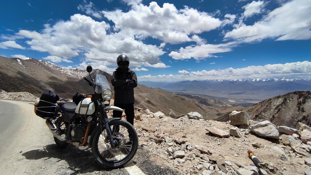 Thrilling Leh Ladakh Bike Adventure  Image