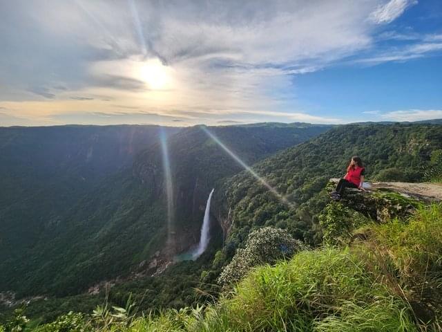 Experience slow village life surrounded by nature at Kongthong