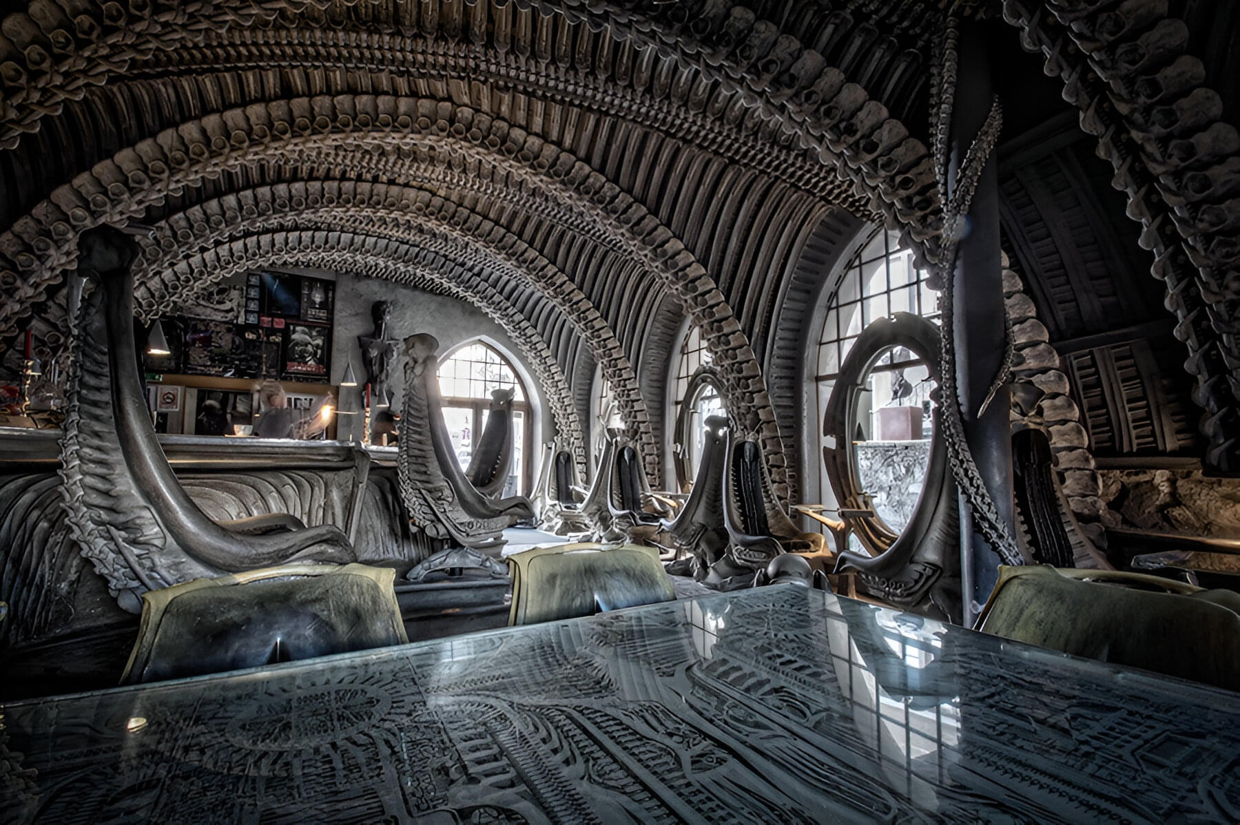 Giger-Bar Kalchbuhl Overview