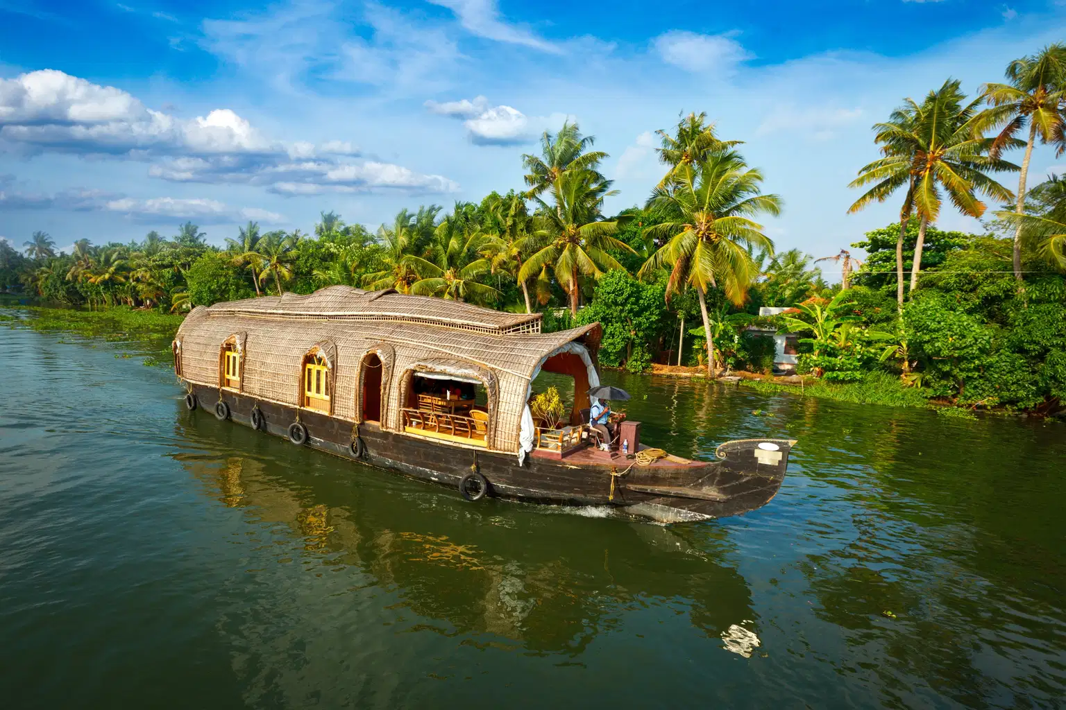 Exotic Kerala | Misty Mountains and Coastal Hues