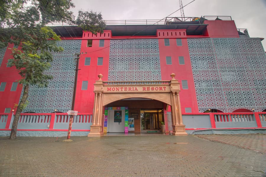 Monteria Resort in Karjat Day Out Image