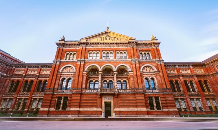 top 20 london tourist attractions The Victoria And Albert Museum