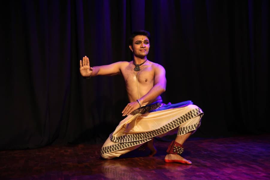Indian Classical Dance Show in Cochin Image