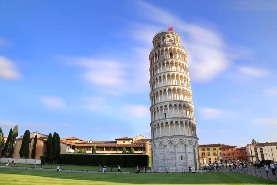 Pisa and the Leaning Tower Afternoon Tour from Florence