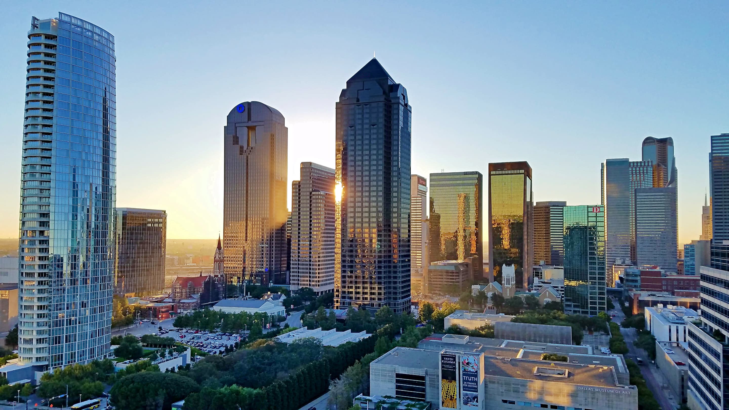 Dallas Arts District, Dallas Overview