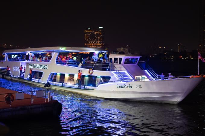 Chao Phraya River Dinner Cruise