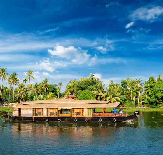 View of a houseboat in Alleppey