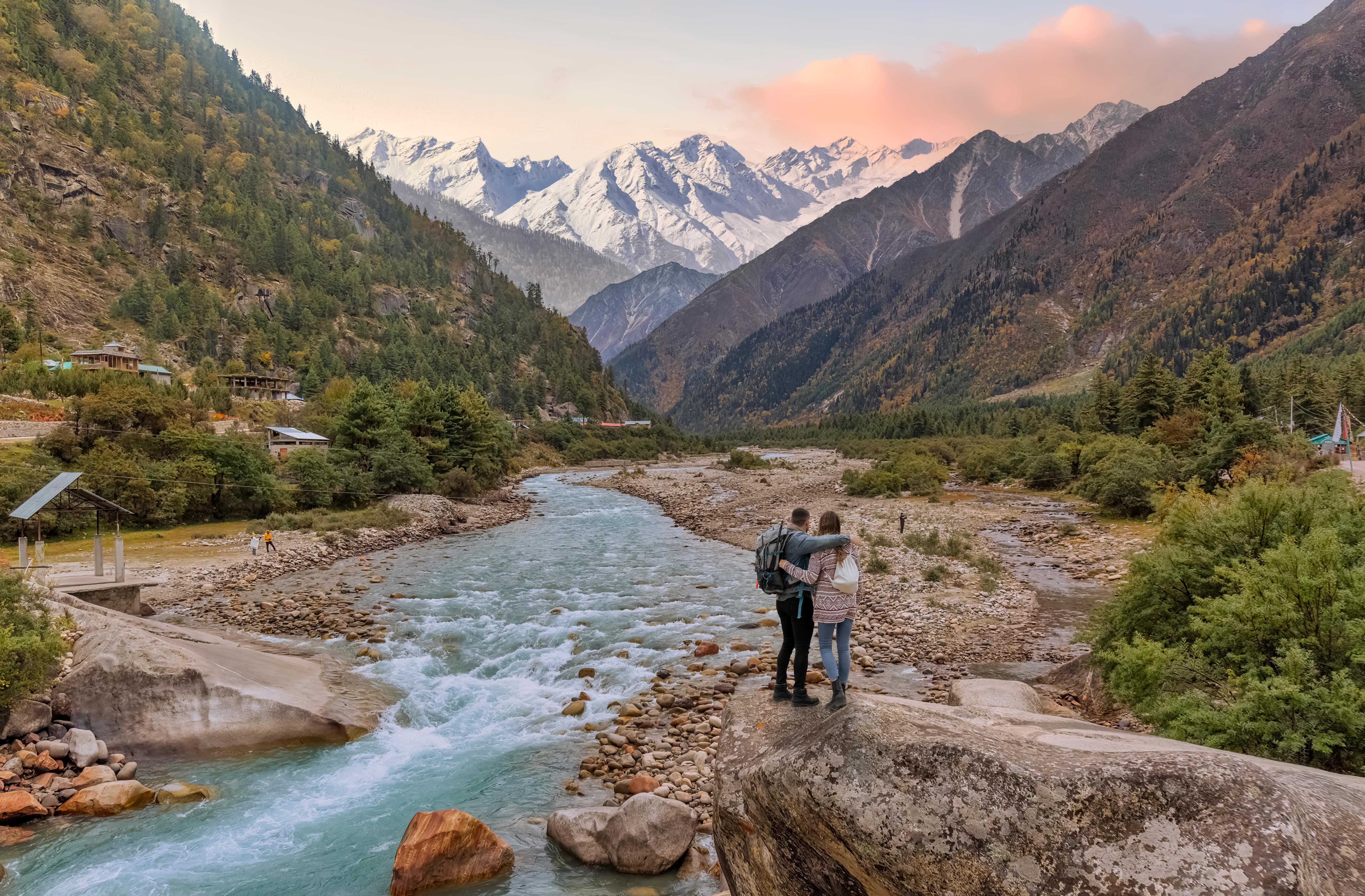 Kasol Packages from Rajkot | Get Upto 50% Off