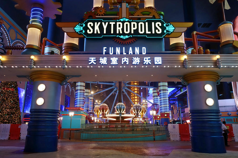 Visit the famous Skytropolis Indoor Park, spread in 400,000 square feet of indoor space