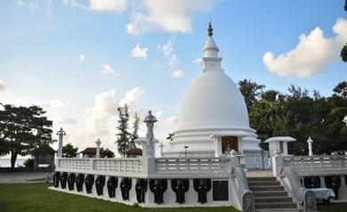 Dambakolapatuna Sangamiththa Temple Overview