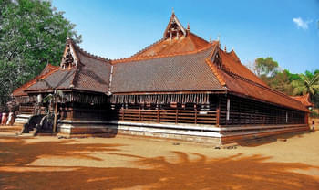 H09omylklywb06eiwkrn3zqv1xim 1551339006 koothambalam at kerala kalamandalam.jpg