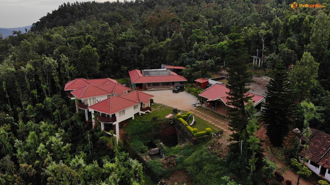 A Getaway amidst Lush Green Coffee Estates of Chikmagalur Image