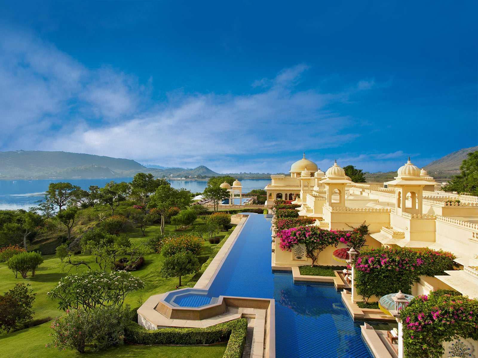Luxury deals around Udaipur