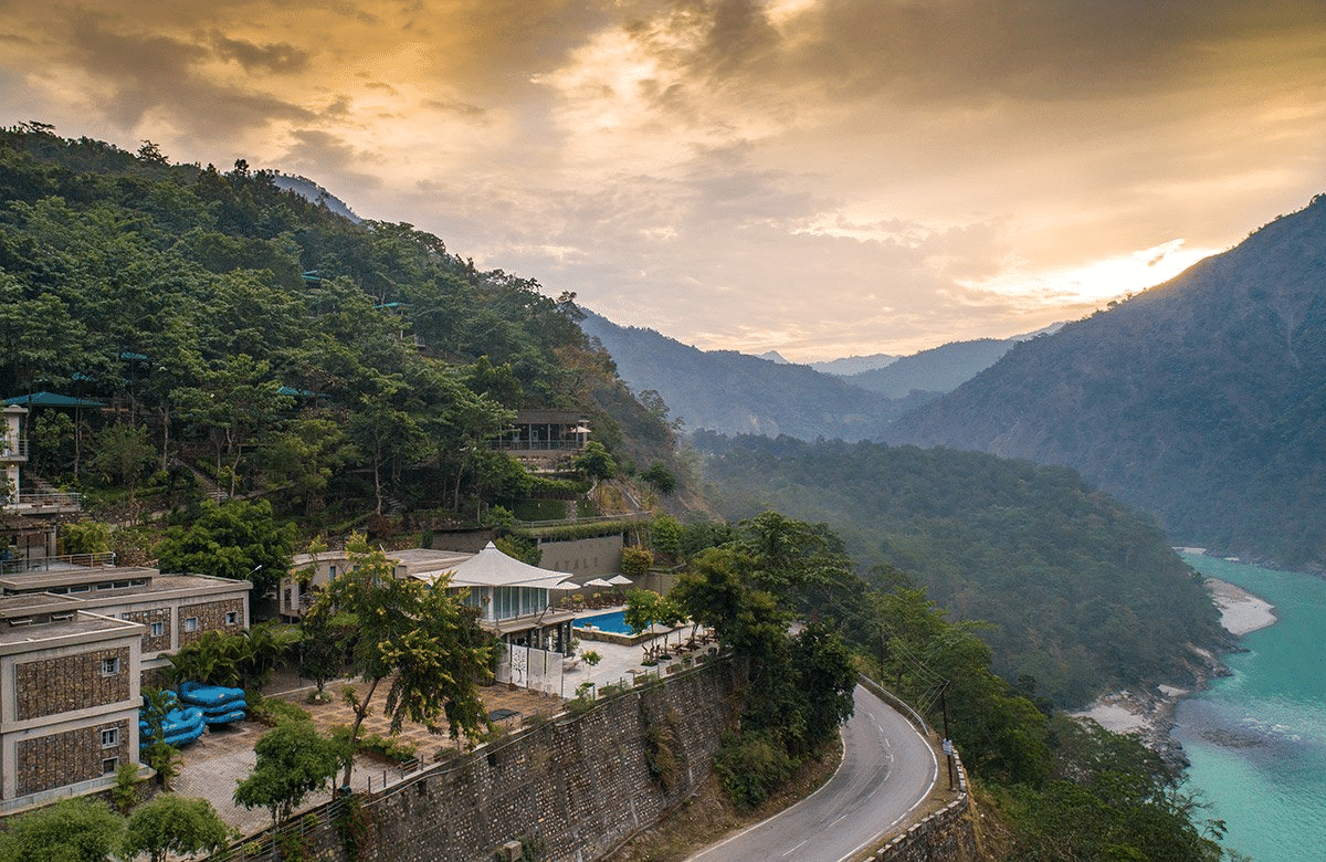 Rishikesh : Getaways with Safety and Luxury in the Lap of Nature