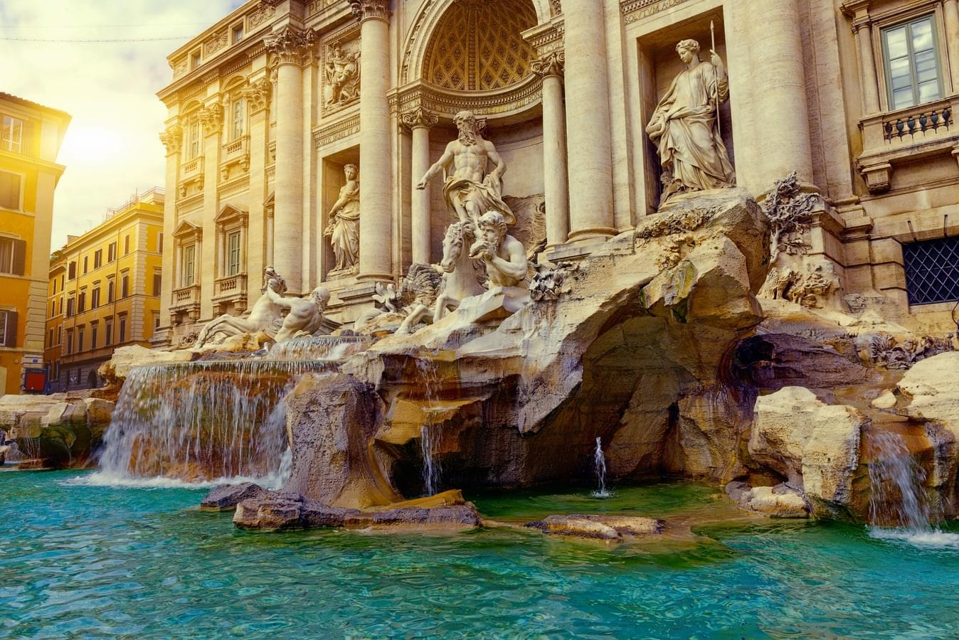 Trevi Fountain Overview