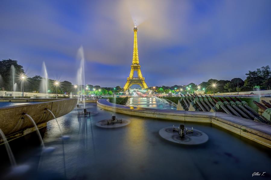 Eiffel Tower Dinner Tickets & Sightseeing Seine River Cruise