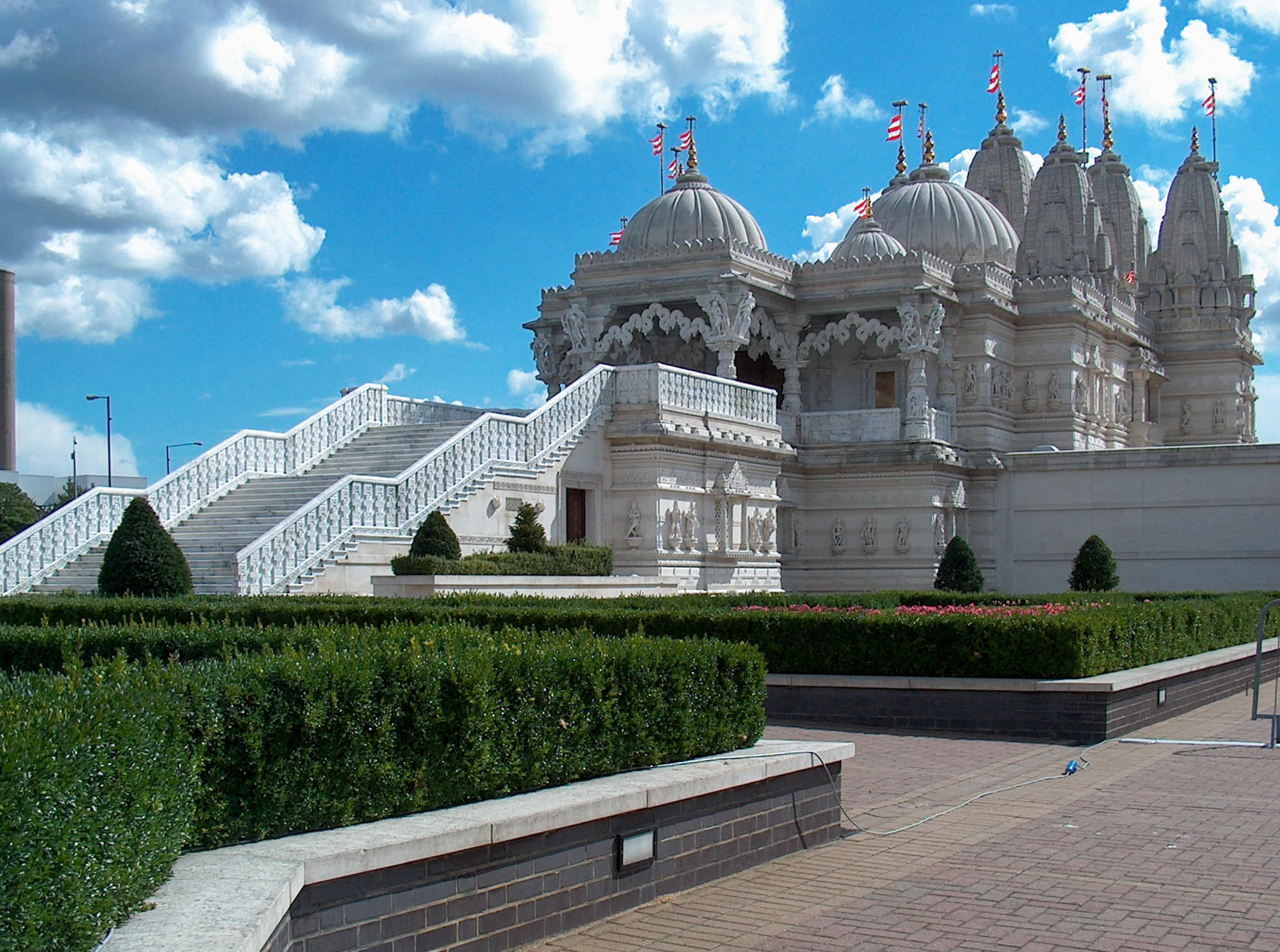 BAPS Shri Swaminarayan Mandir, London Overview