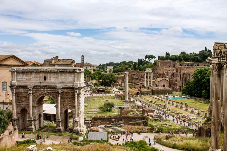 Colosseum & Forum Tickets with Multimedia Video Image