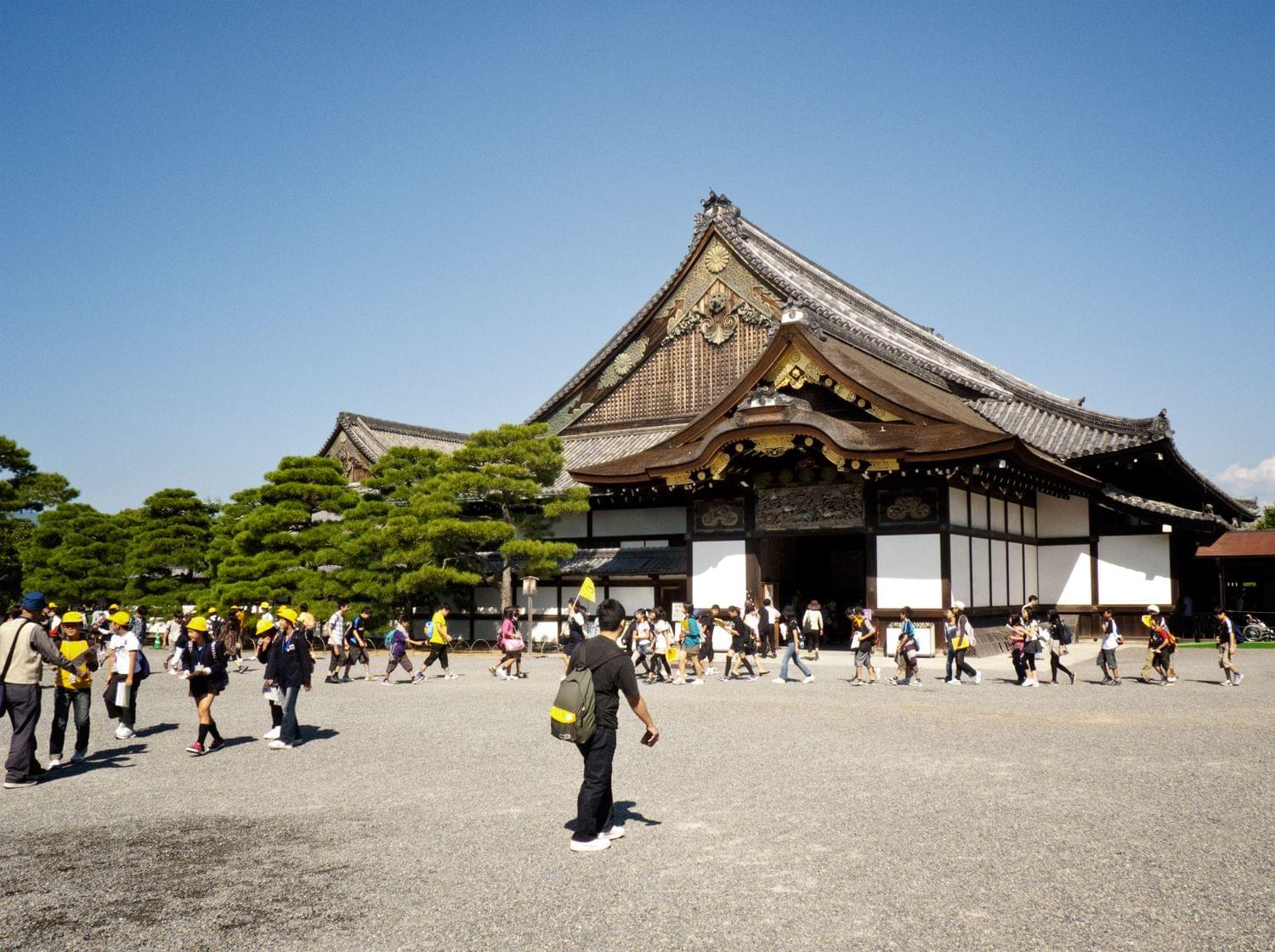 Nijo Castle Tour