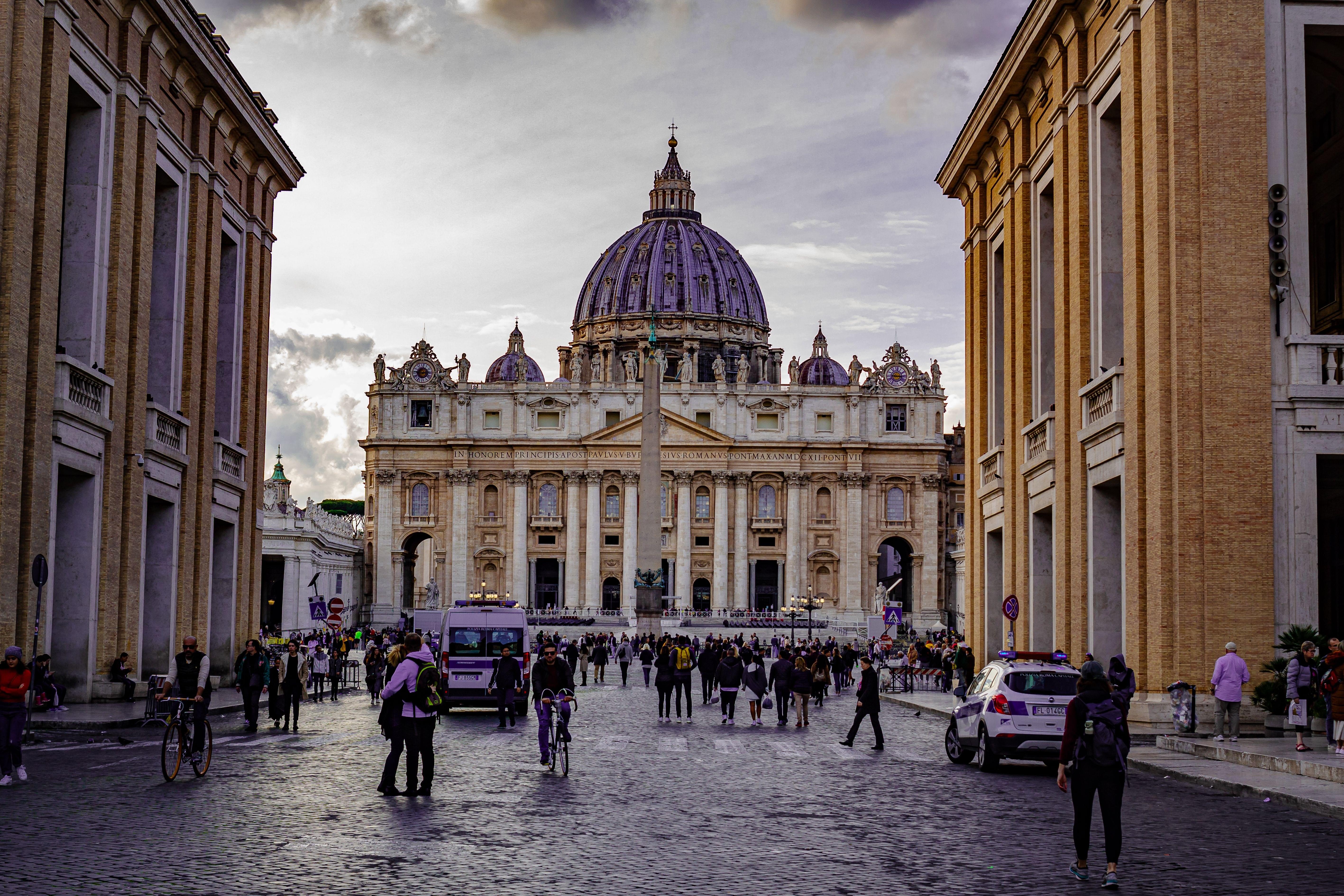 St. Peter's Basilica Walking Tour