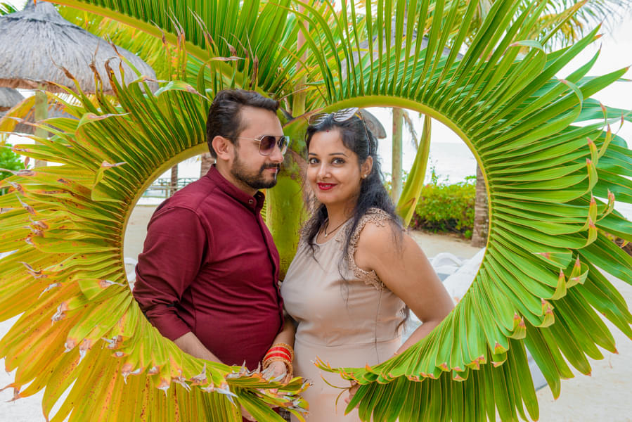 Romantic Couple Photoshoot in Mumbai Image