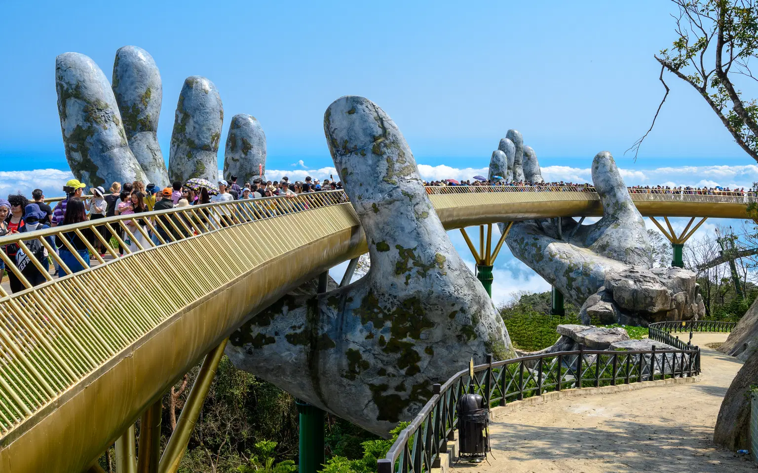Golden Hand Bridge