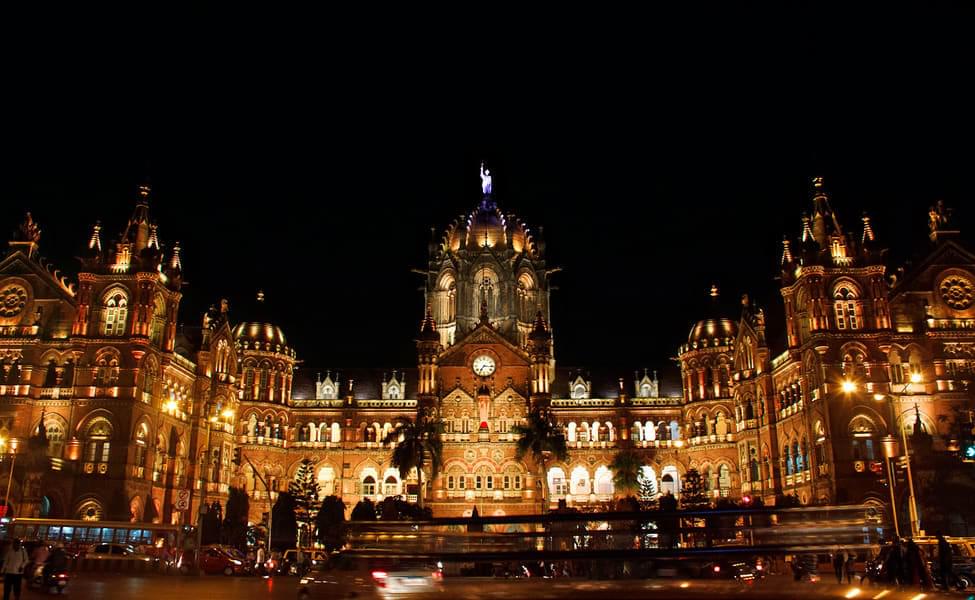 Experience Mumbai Nightlife