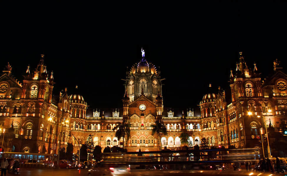 Experience Mumbai Nightlife