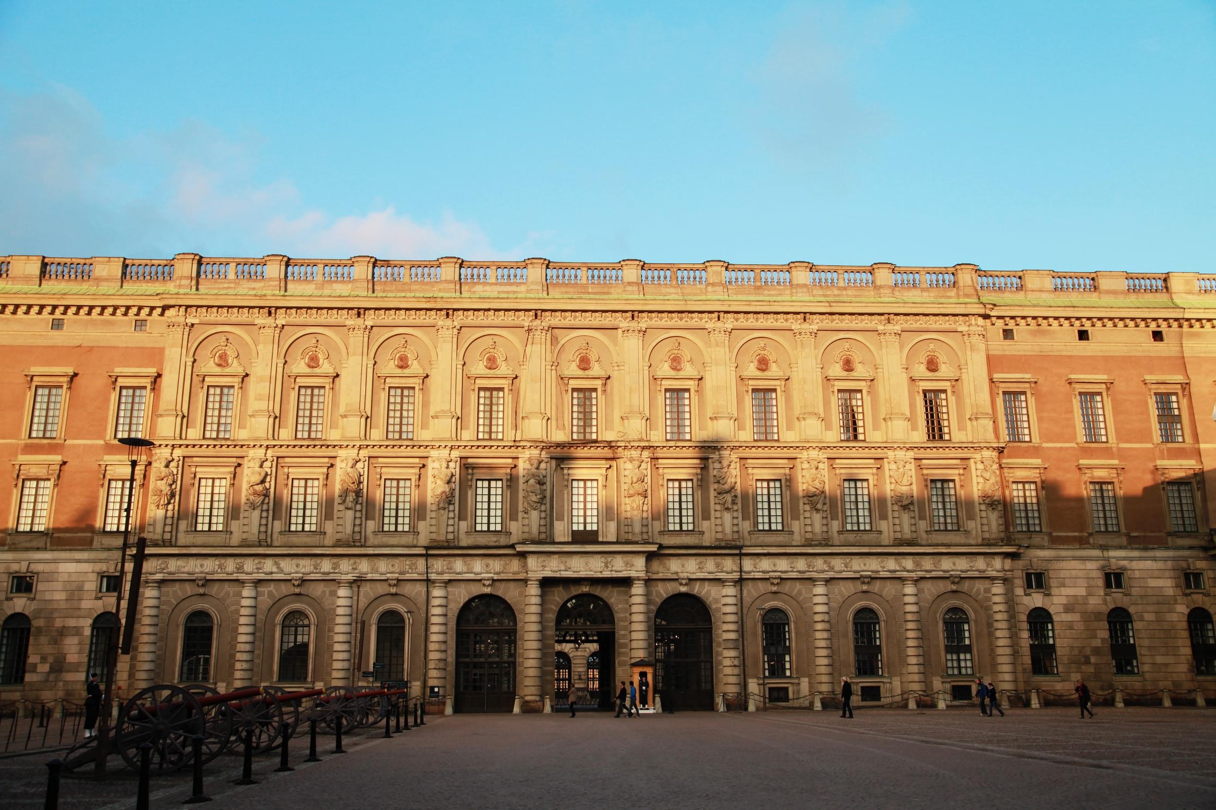 The Royal Palace Overview